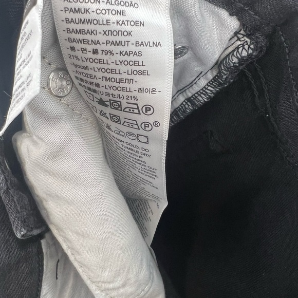 Levi's High Rise Loose Flare Trainwreck Black Jeans - Picture 8 of 8